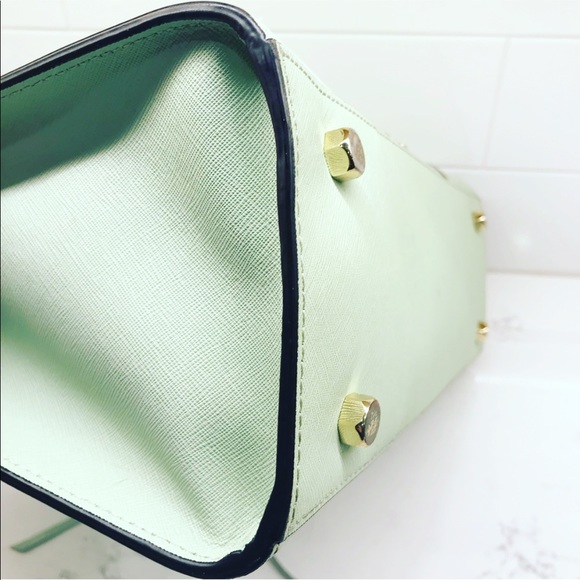 SOLD/Rebecca Minkoff Large MAB Tote Saffiano Leather - Picture 12 of 15